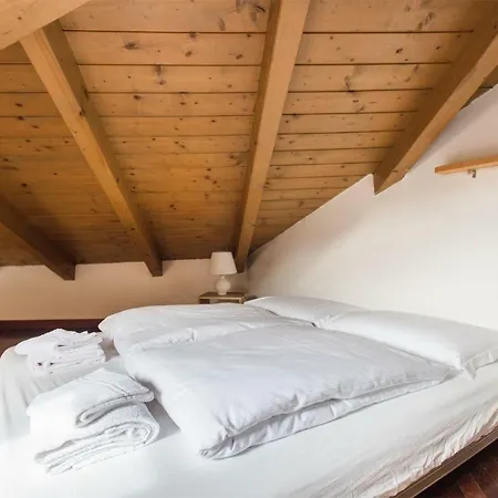 Casa Lidia, La Mansarda Sul Fiume Apartment *